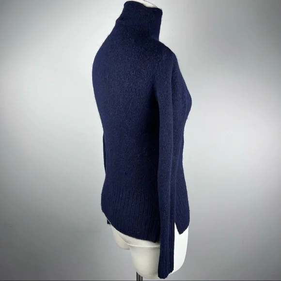 EUC - Madewell, Inland Rolled Turtleneck Dark Blue Sweater in Coziest Yarn, XS - Picture 8 of 15